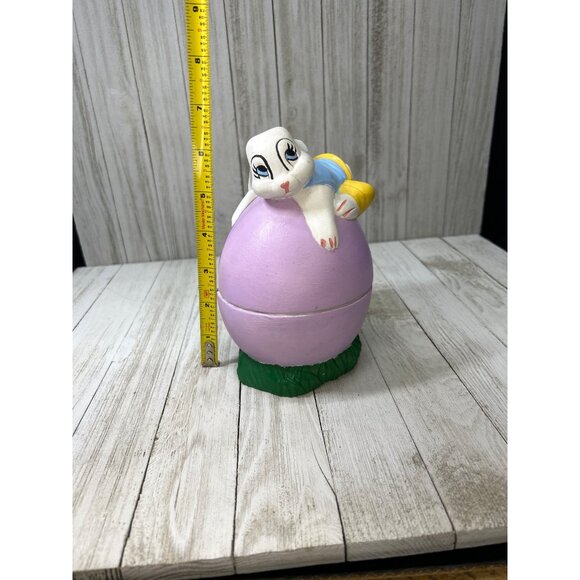 Vintage Ceramic Bunny Easter Rabbit Laying On Purple Egg Trinket Box Big Eye - Picture 6 of 8